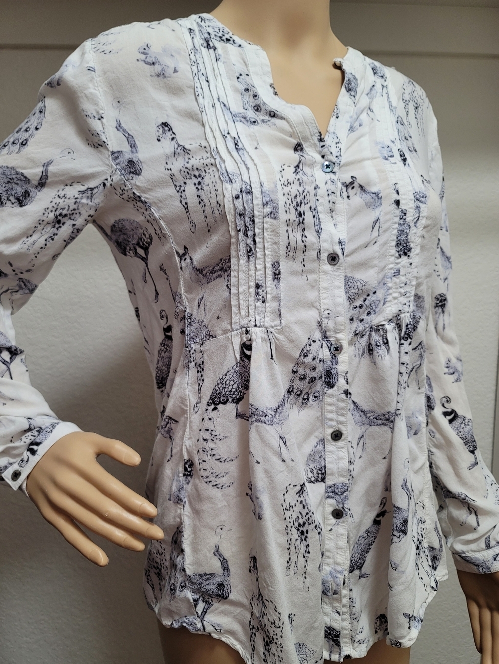 Maeve White Blouse With Navy Blue Animal Print - Anthropologie